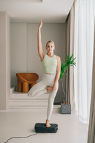 stretch-your-body-on-the-neatshake-vibration-plate